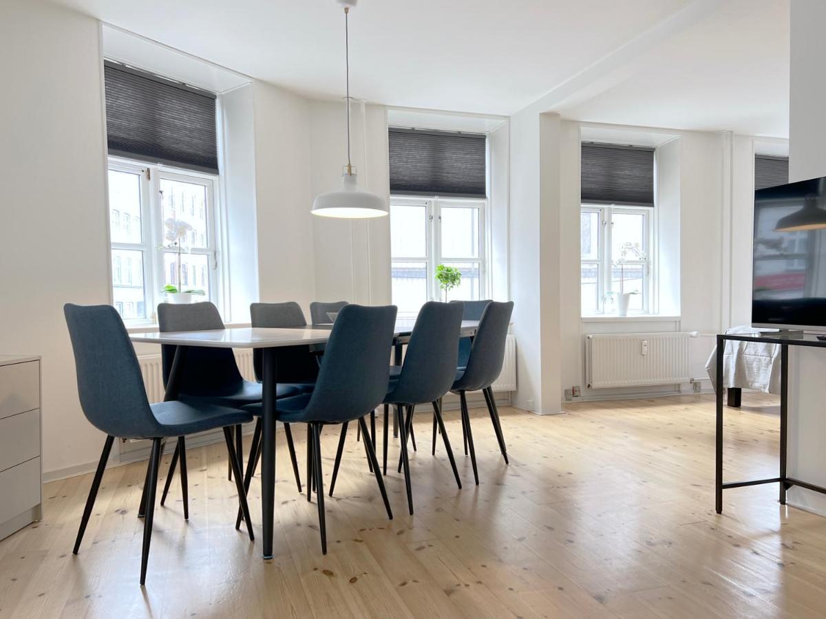 2 Bedroom * København